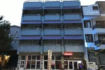 Joey Motel