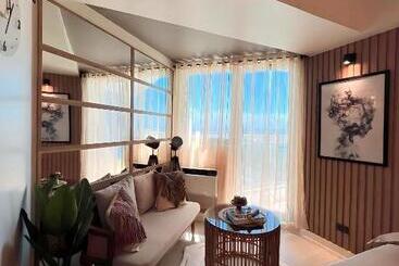 Appartement-hotel Suēlo At Azure North Pampanga