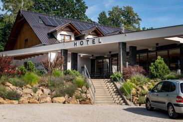 فندق Aspen Prime Ski & Bike Resort   Basen, Sauna, Jacuzzi, Siłownia W Cenie Pobytu