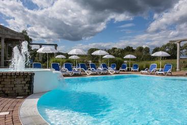 호텔 Azzun Orient Spa&wellness