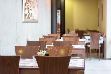 酒店 Kukubara Bowling Center