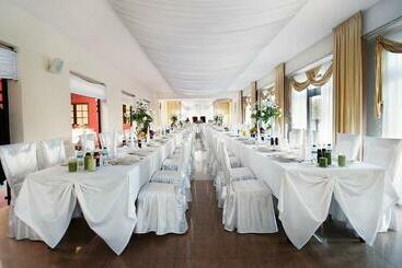 בית מלון כפרי Osada Danków