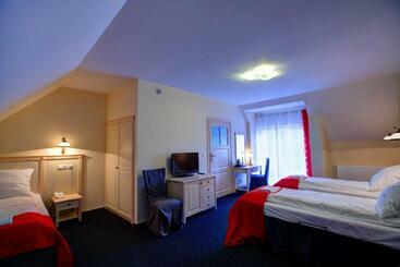 酒店 Osada Danków