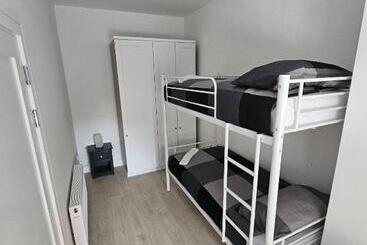 旅馆 Room In Dublin 8 / Cosy House