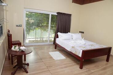 Resort Nisarga Ayurveda