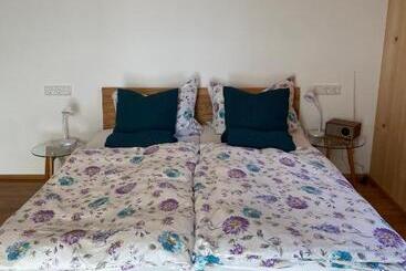 Bed and Breakfast übernachtung Beim Bio Metzger Zimmer Karl