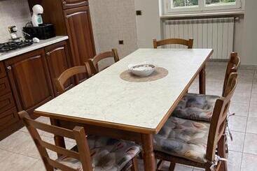 مبيت وإفطار Villa Pia