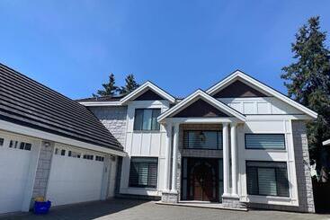 Majatalo Cozy And Private Suite In Richmond