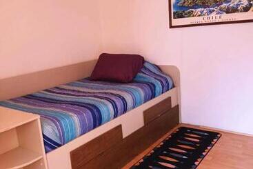 Pension Hostal Al Yaras