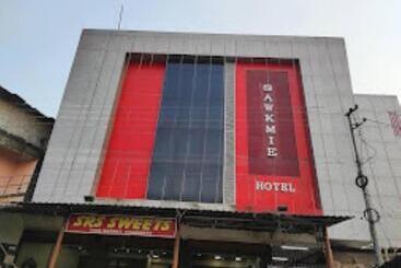 Sawkmie Hotel , Guwahati