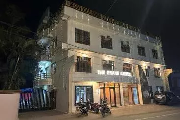 ホテル The Grand Narmada
