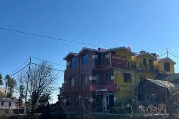Kufri Hotel Beercastle
