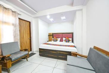 Kufri Hotel Beercastle