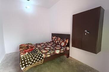 Pension Raghav Guest House