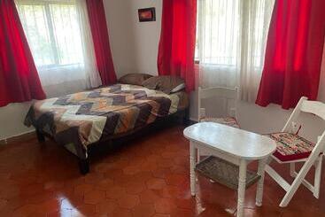 호스텔 Casa Los Aguacates