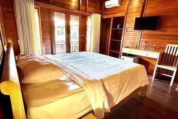 پانسیون Room 1 Pool View @ Tropical Guesthouse Umalas