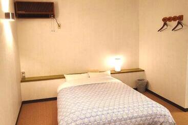 膳宿费 ホテル ロマン