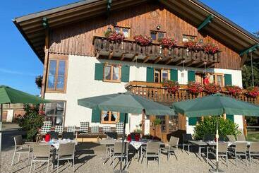 Pensão Gmeinder S Landhaus