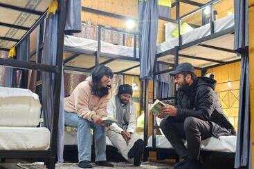Whostels Srinagar