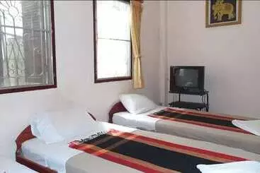 ホテル Mao Phashok Guesthouse
