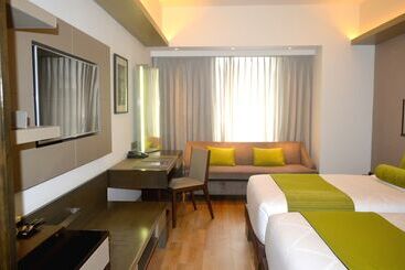 هتل The Way Dhaka