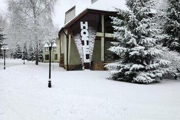 ユースホステル Resto Park традиція