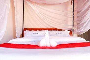 Hotel The Galalo S Park Keroka