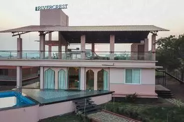 Majatalo Rivercrest Stays