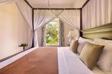 Otel Craig Appin By Hpl