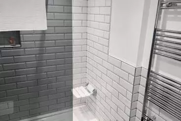 Pensione Swanwick House