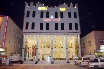 בית מלון כפרי Opera Suites