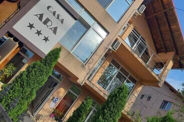 پانسیون Casa Ara Costinesti