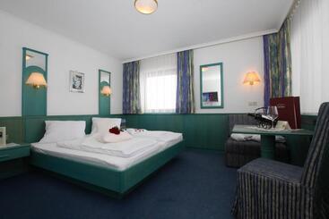 Alberg Gast  Und Ferienhof Christler