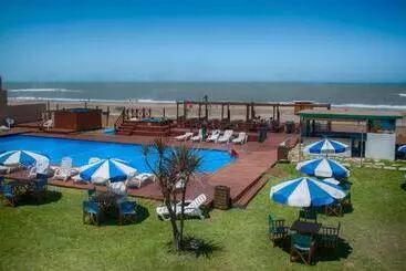 Hotel Tejas Rojas