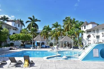 هتل آپارتمان Beach Studio 24 At Sandcastles