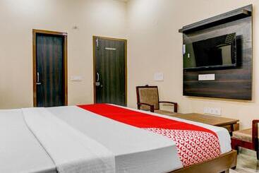 Hotel O Gg Residency