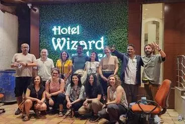 U2 Hotel Wizard Palace