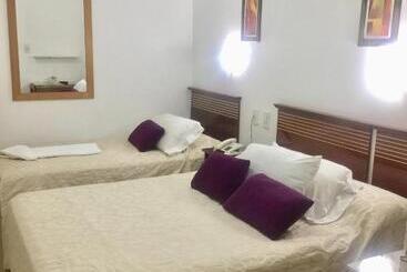 هتل Plaza San Juan