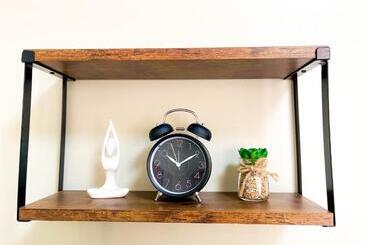 Aparthotel Sunshine 100 Stylish Condo By The Capital Cabin