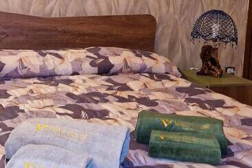 Bed and Breakfast Wine House