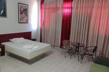 هتل Canal Hum Pistão