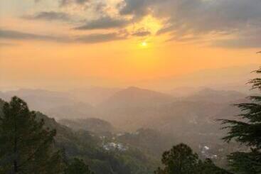 Aamiaismajoitus (B&B) Forty4cottages