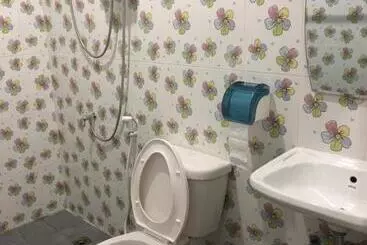 Motelli Chillchillsangkhlaburi โรงแรมชิลชิลสังขละบุรี