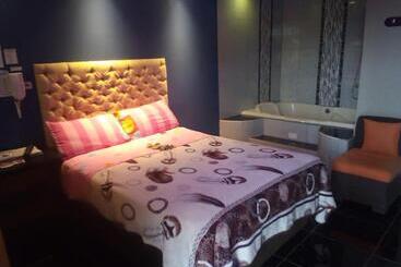 Pension Hostal Aventura