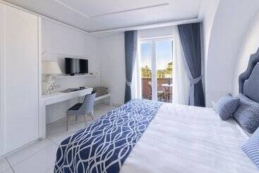 Corallo Blu Hotel De Charme