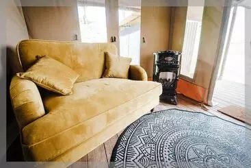 Remarkable 2 Bed Safari Lodge In Llanidloes