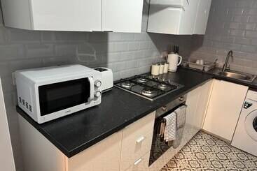 Résidence hôtelière Stunning 4 Bed House In Leeds Close To Center