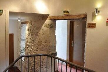 Hôtel De La Couronne