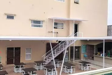 هتل Grand Madani