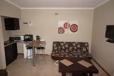 ペンション Mckala Guesthouse